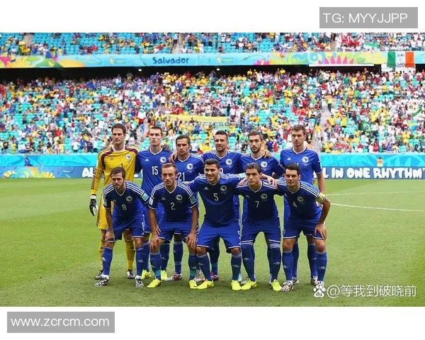 足球明星盛典闪耀登场LV大秀引领时尚潮流与体育激情的完美结合